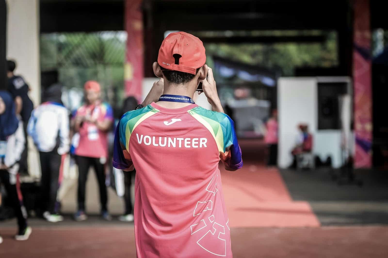 How to manage a volunteer